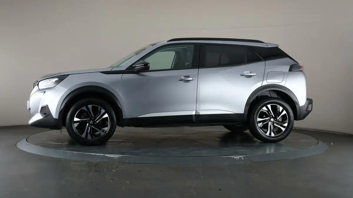 2022-peugeot-2008-suv-12-puretech-allure-premium-100bhp-big-36