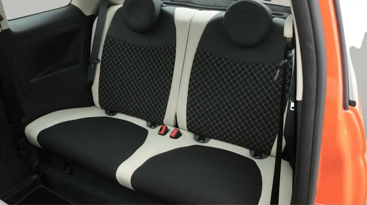 2022-fiat-500-10-dolcevita-plus-big-16