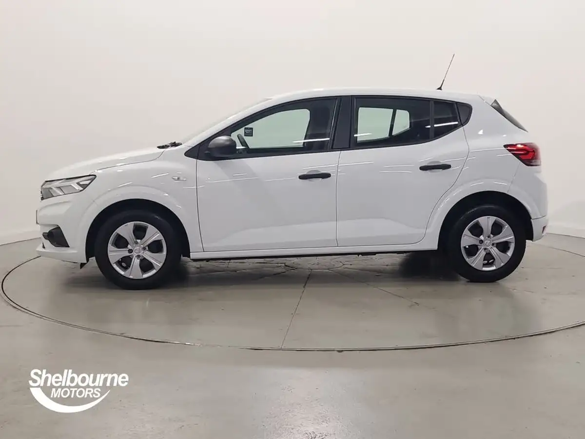 2021-dacia-sandero-10-tce-essential-90bhp-big-14