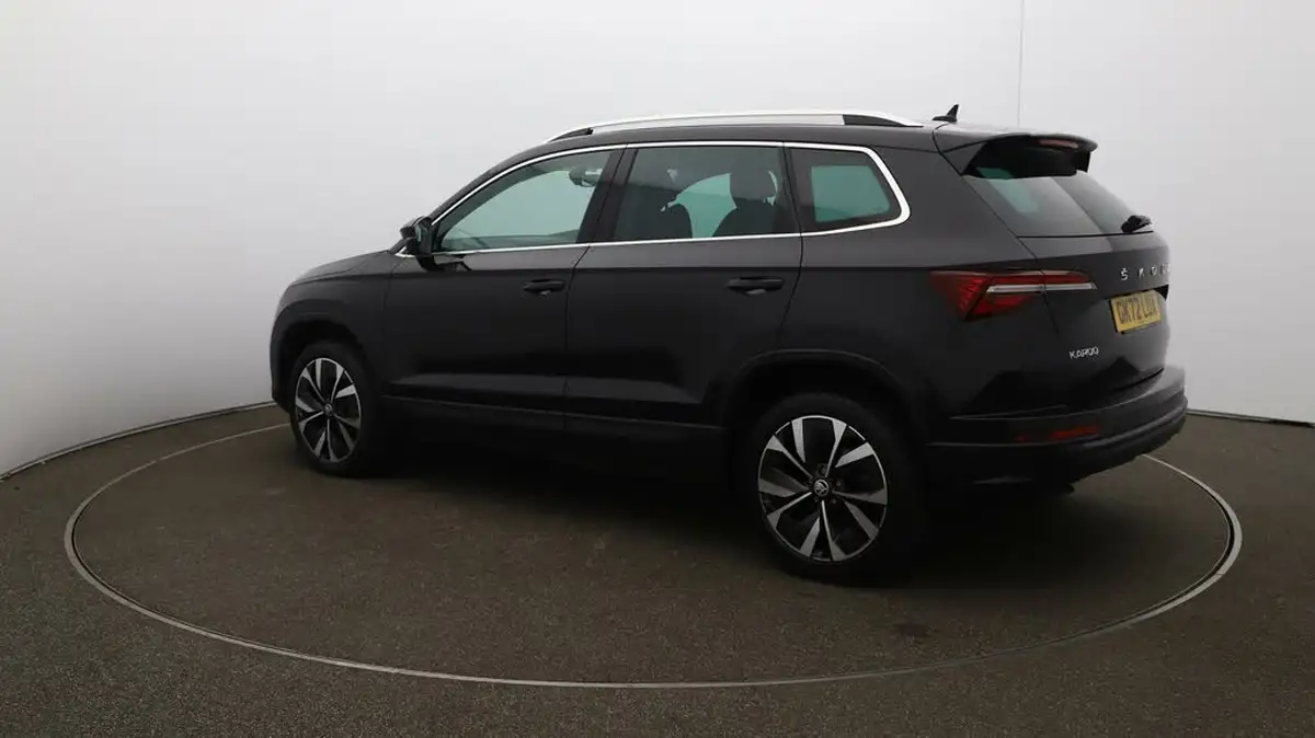 2022-skoda-karoq-15-tsi-se-l-big-32