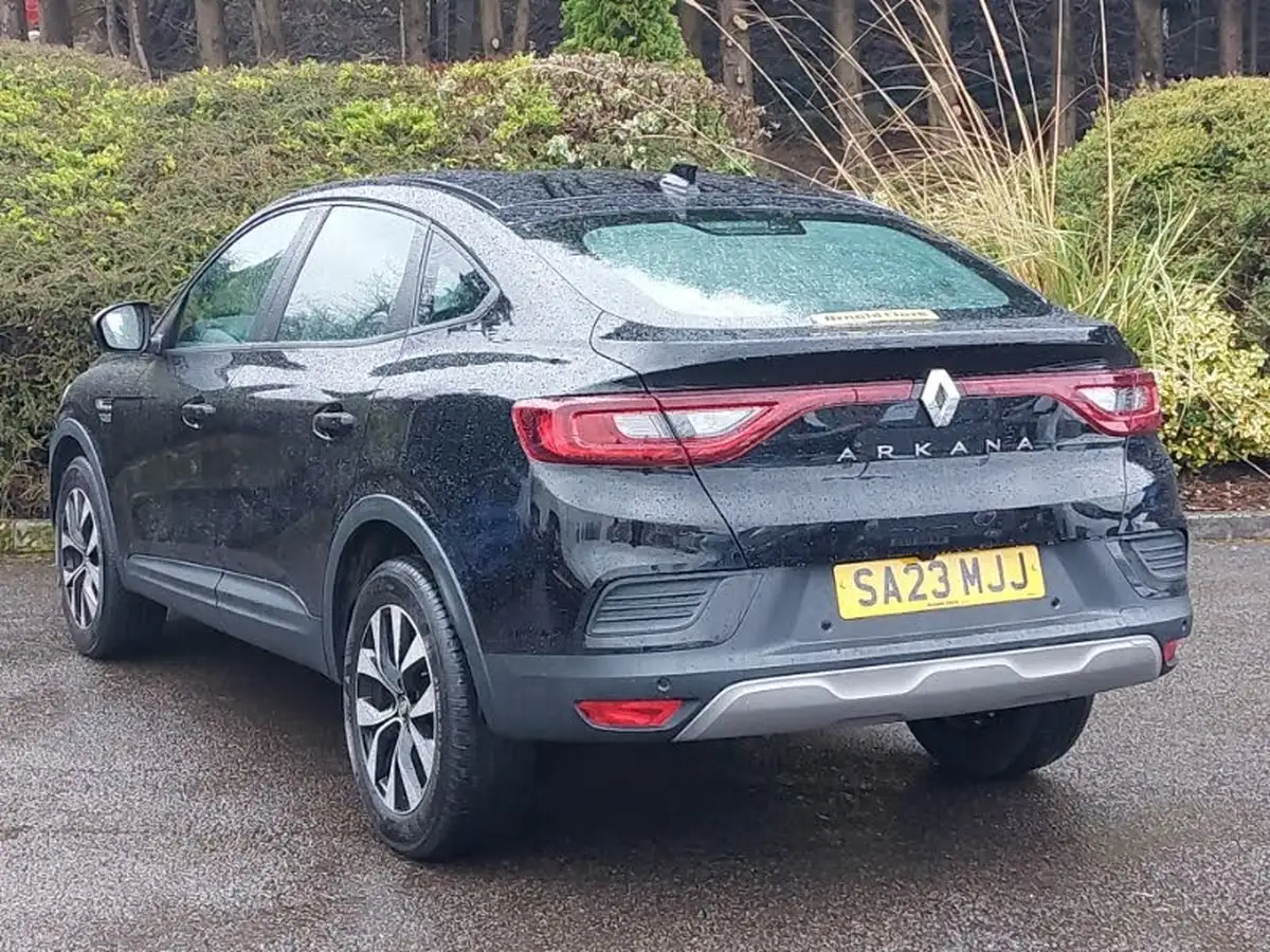 2023-renault-arkana-13-tce-evolution-big-1
