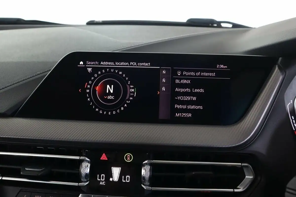 2020-bmw-1-series-big-36