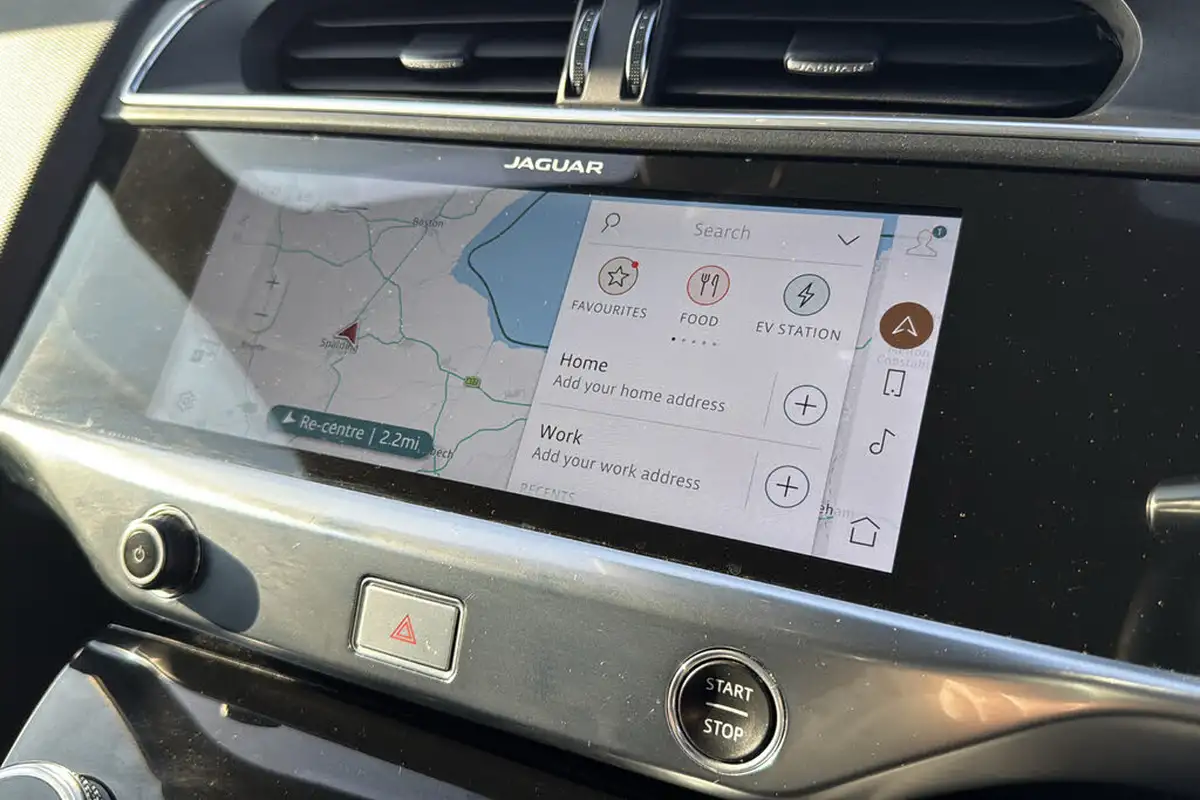 2021-jaguar-i-pace-ev400-black-big-46