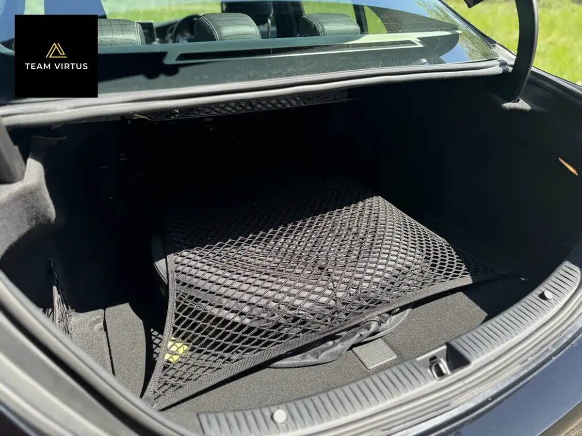 2016-mercedes-benz-c-class-20-c200-se-ss-saloon-4d-auto-big-26