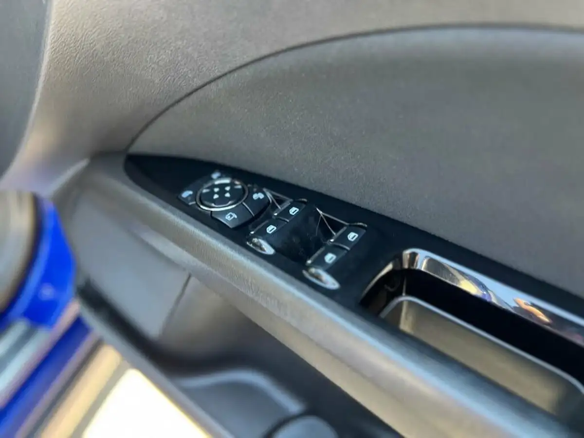 2015-ford-mondeo-20tdci-zetec-econetic-estate-big-11
