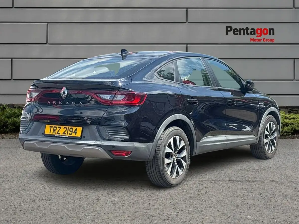 2022-renault-arkana-13-tce-iconic-big-3