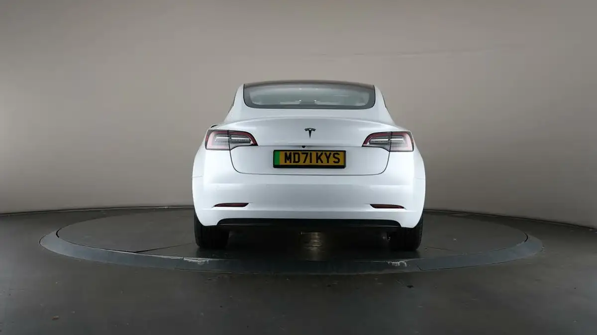 2021-tesla-model-3-e-standard-plus-big-32