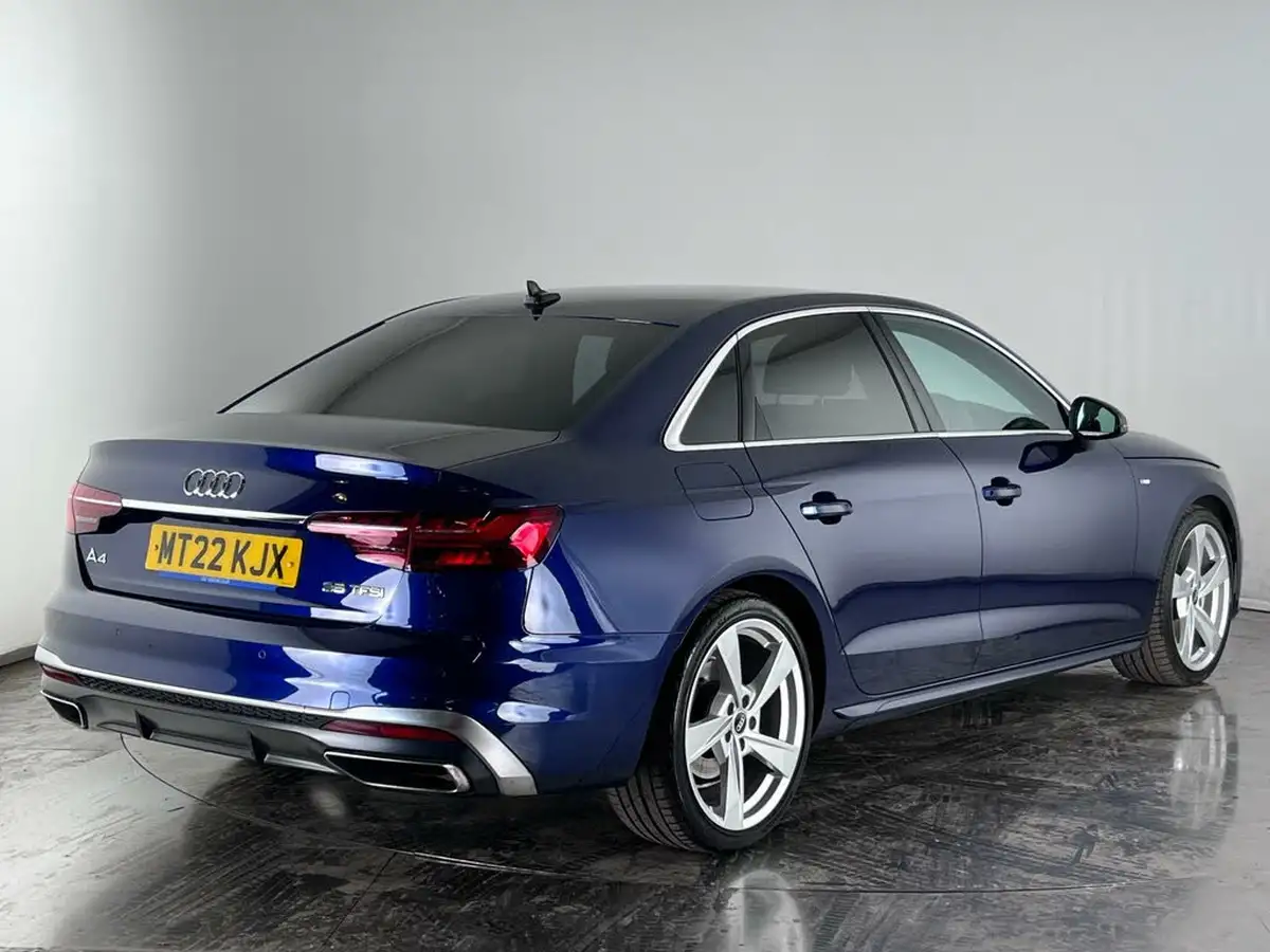 2022-audi-a4-20-35-tfsi-s-line-tronic-big-4