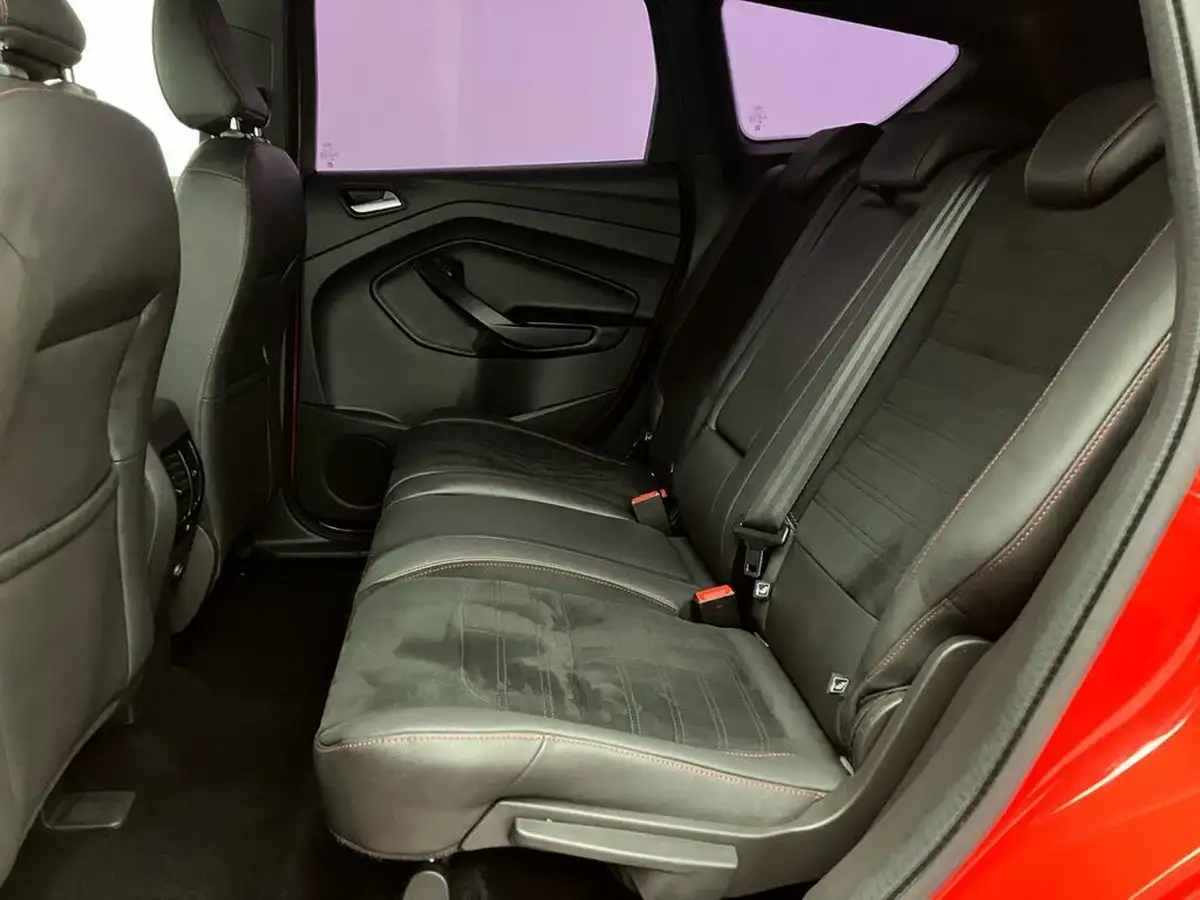 2017-ford-kuga-15tdci-st-line-ss-big-32