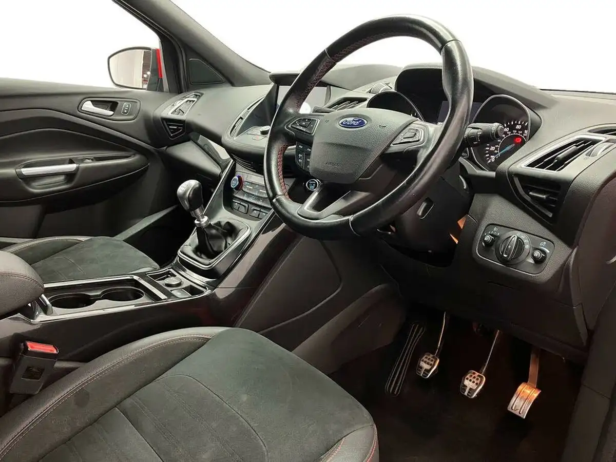 2017-ford-kuga-15tdci-st-line-ss-big-8