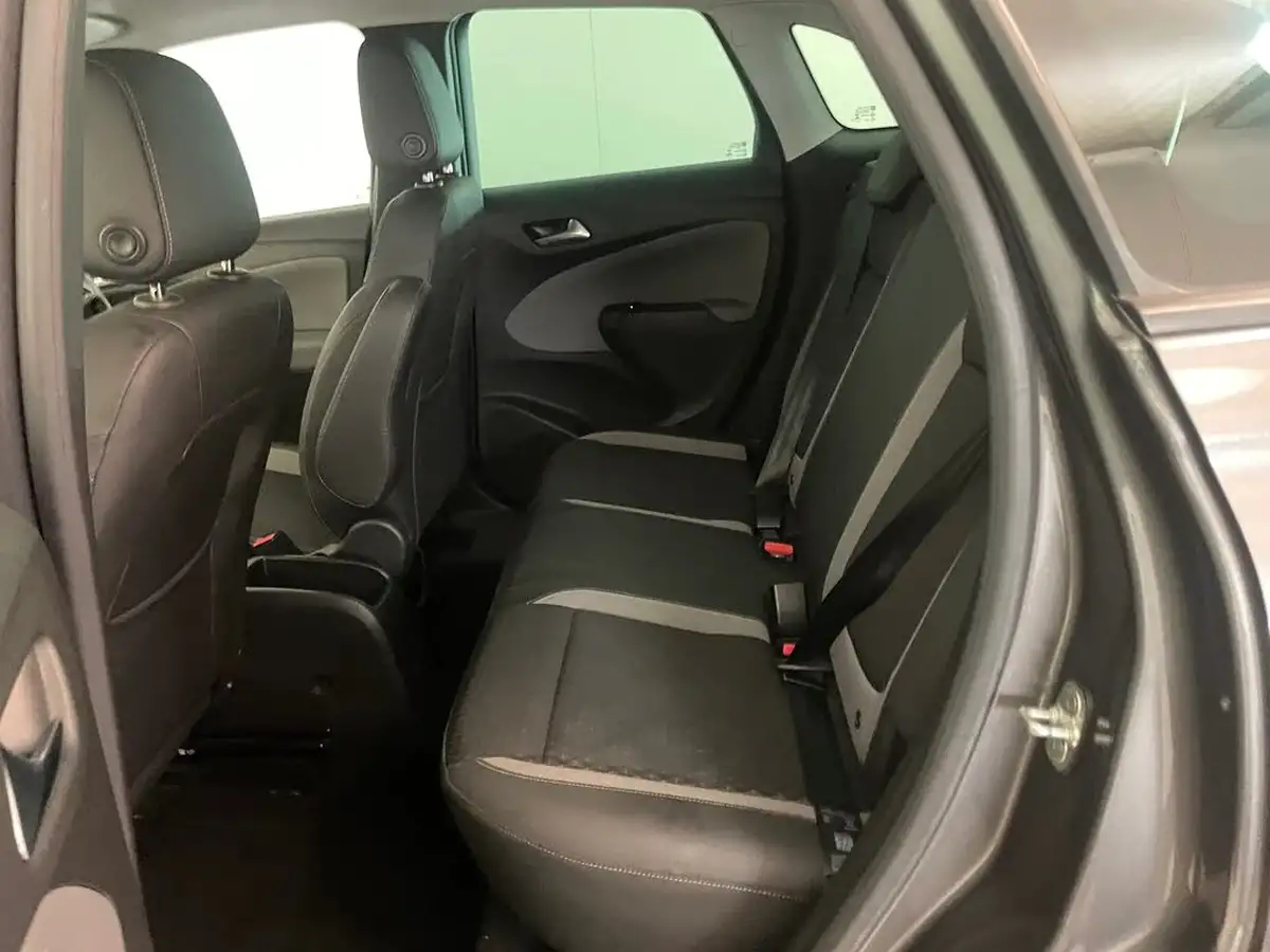 2019-vauxhall-crossland-x-12-elite-nav-83ps-ss-big-30