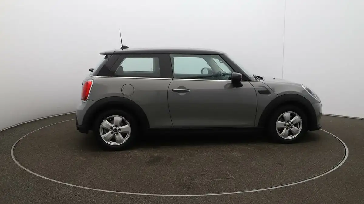 2022-mini-cooper-15-cooper-classic-hatchback-3d-auto-big-48