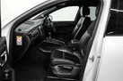 2015-porsche-macan-20-small-17