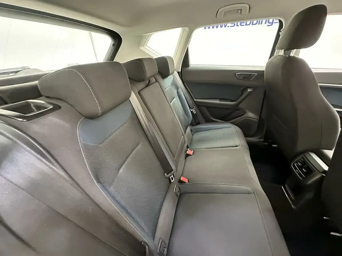 2017-seat-ateca-16tdi-se-technology-big-17