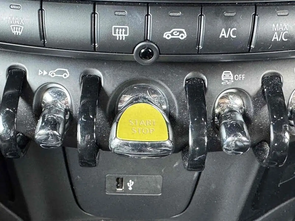 2021-mini-cooper-e-cooper-s-2-big-34