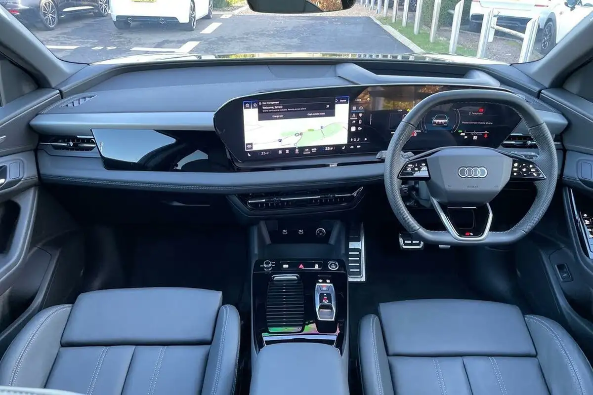 2024-audi-q6-e-tron-big-2