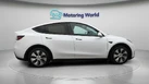 2022-tesla-model-y-e-rwd-small-8