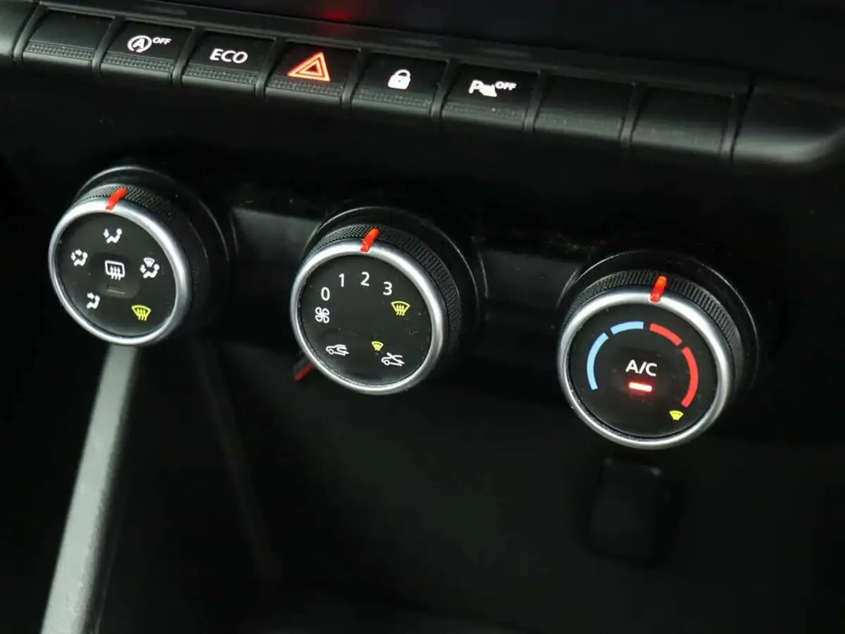 2019-dacia-duster-16-sce-comfort-big-27