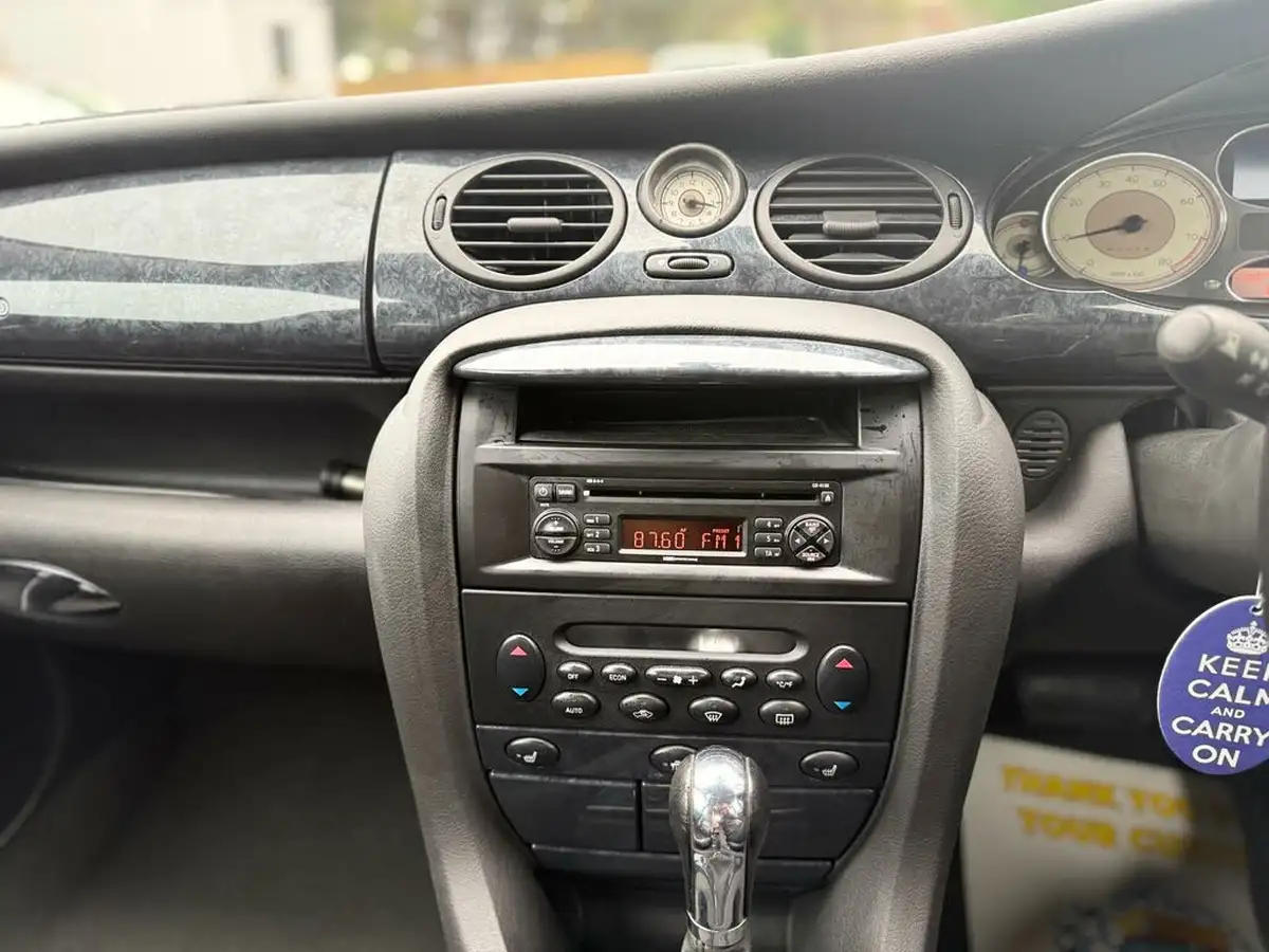 2004-rover-75-25-contemporary-se-auto-big-10