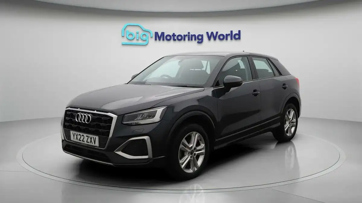2022-audi-q2-15-35-tfsi-sport-s-tronic-big-3