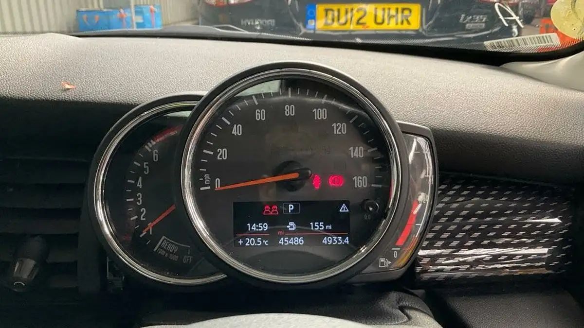 2018-mini-cooper-20-cooper-s-classic-ss-hatchback-3d-auto-big-8