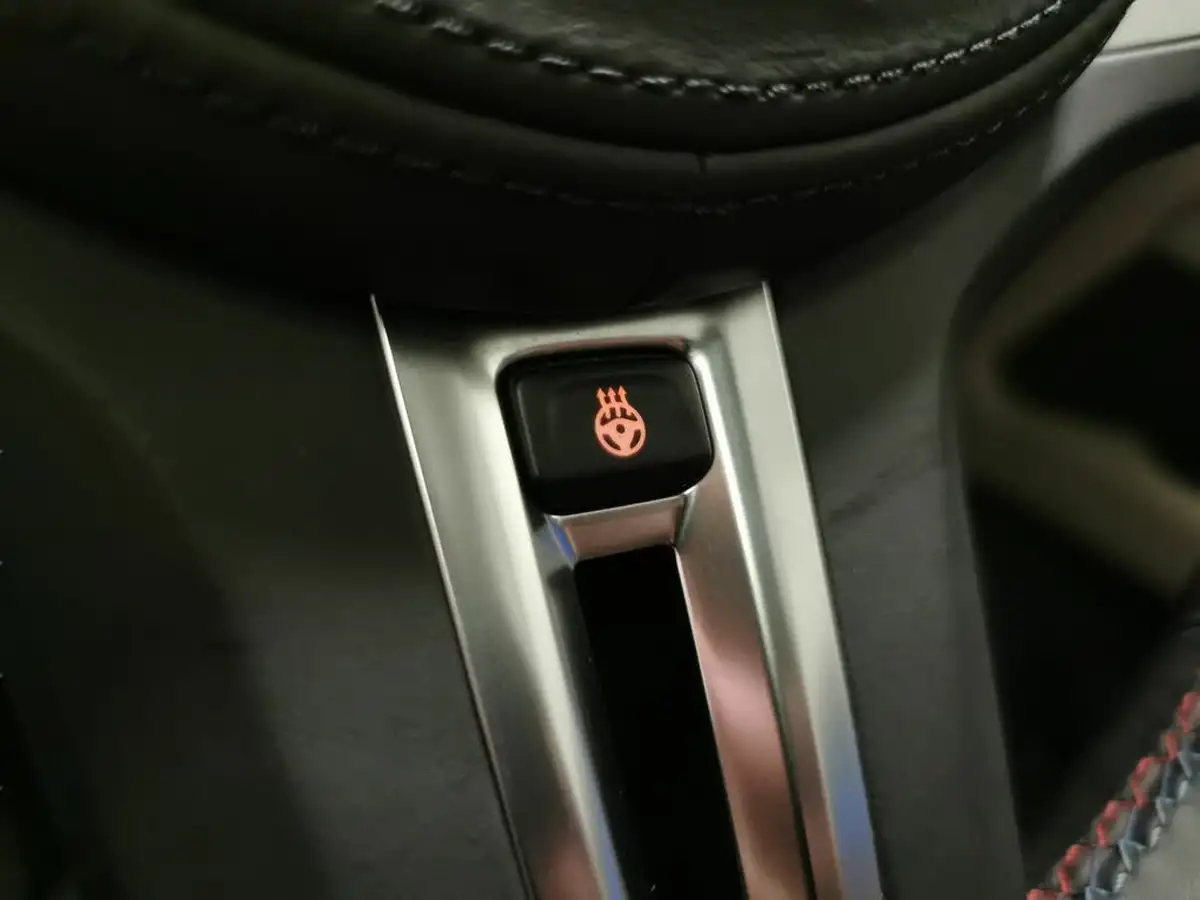 2023-bmw-i4-e-m50-big-21