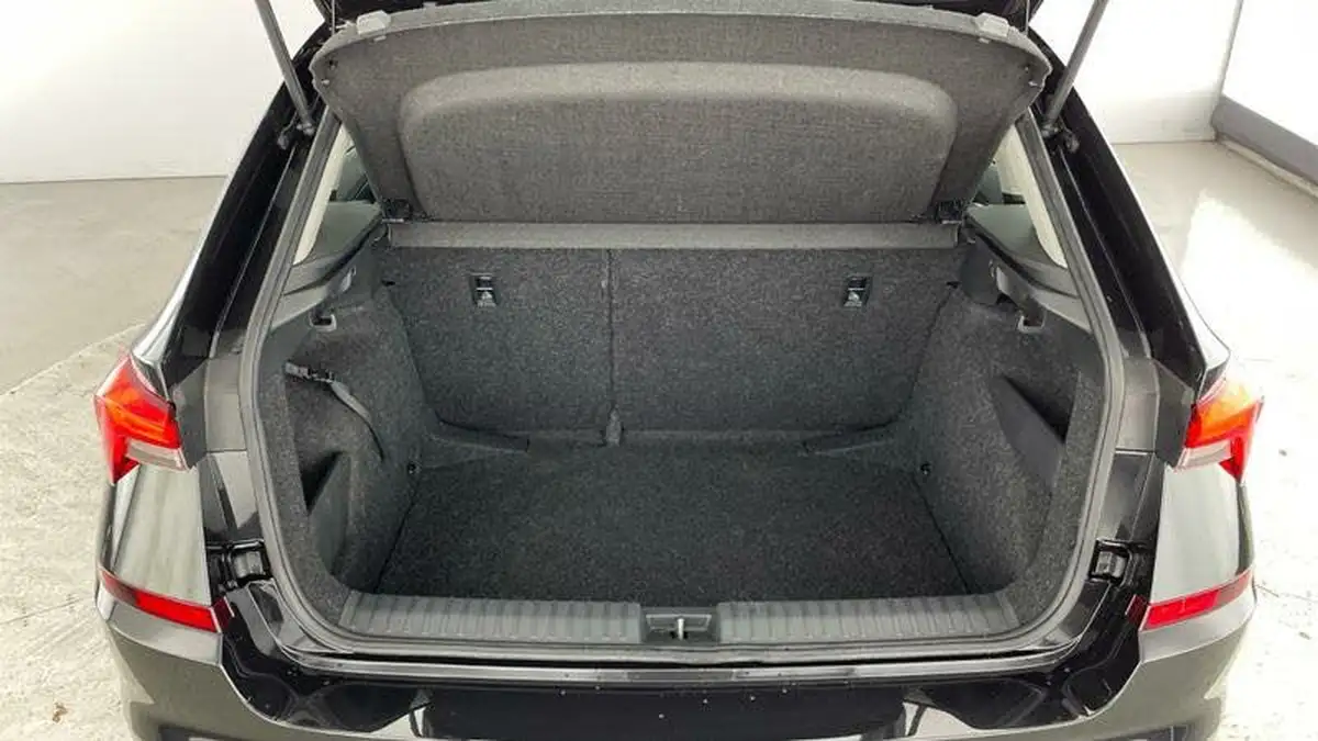 2022-skoda-kamiq-10-tsi-se-109ps-dsg-big-30