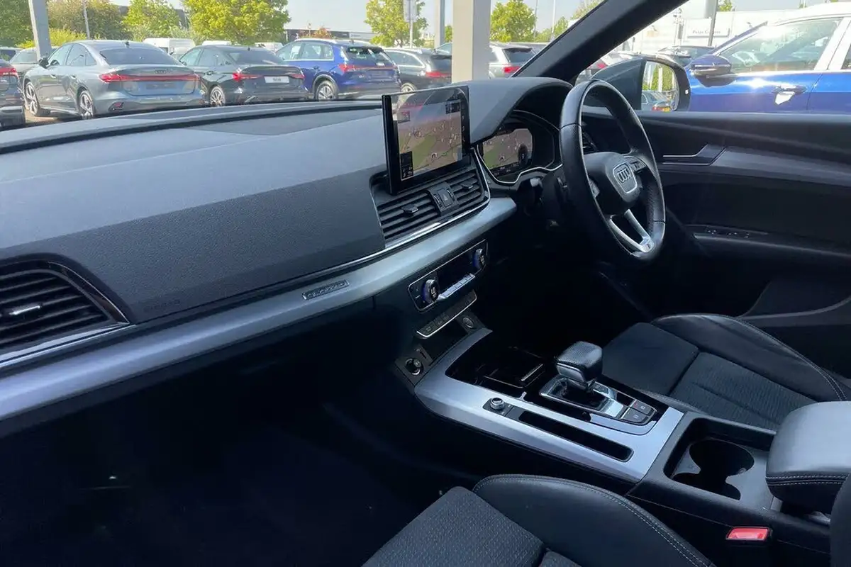 2021-audi-q5-20-40-tdi-s-line-station-wagon-big-27
