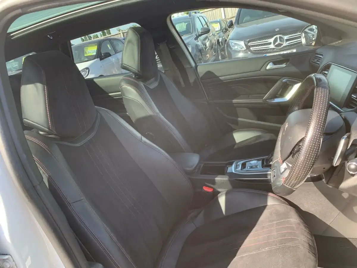 2018-peugeot-308-sw-20-bluehdi-gt-big-21