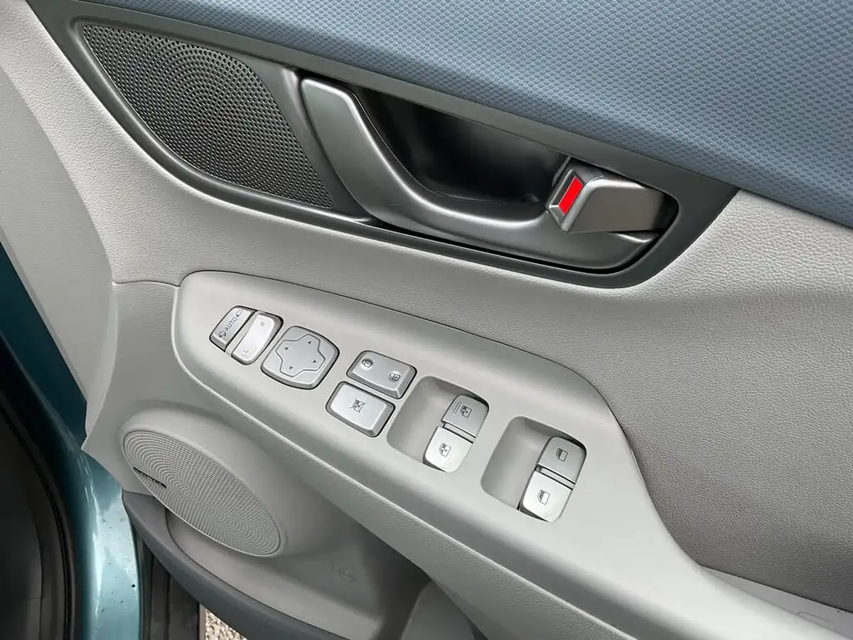 2019-hyundai-kona-e-premium-se-64kwh-big-33