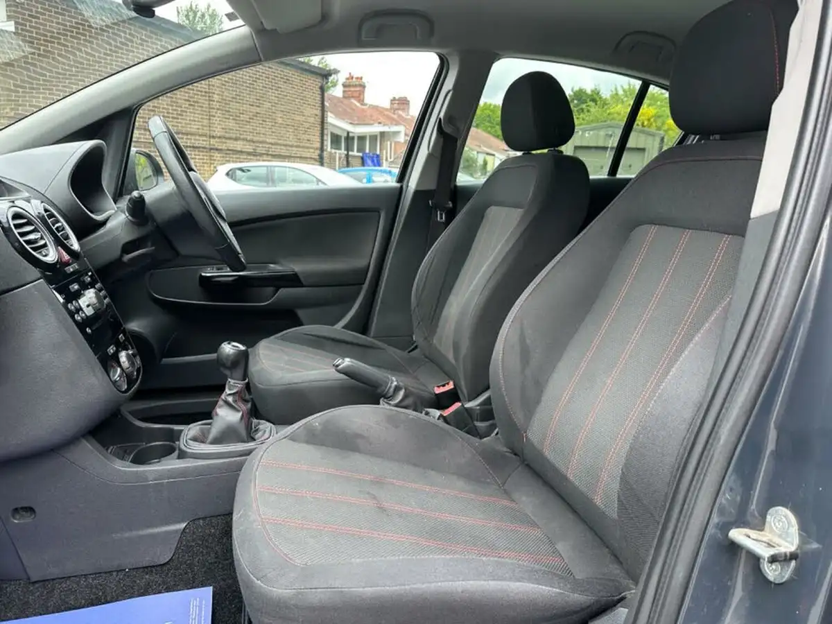 2013-vauxhall-corsa-12-sxi-16v-ac-5d-big-14