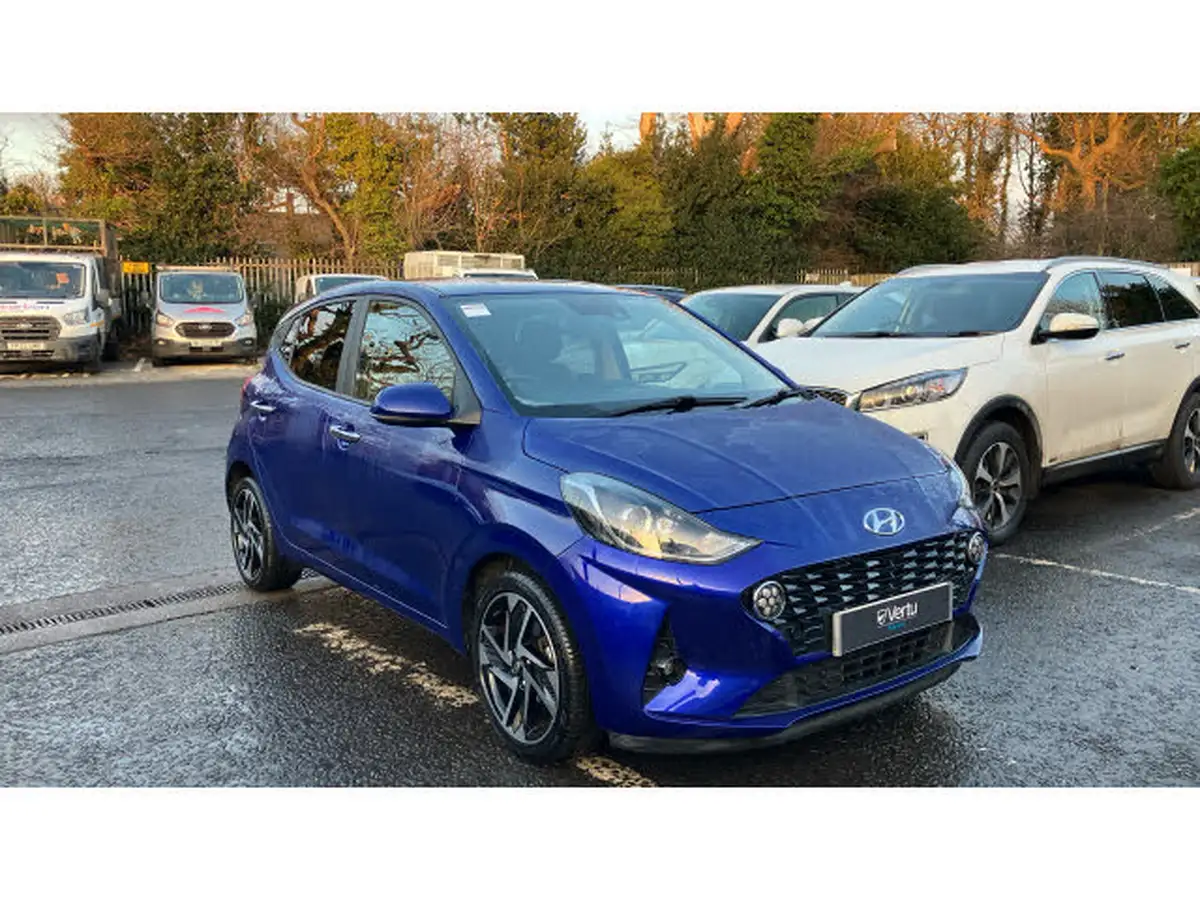 2022-hyundai-i10-12-premium-auto-big-22