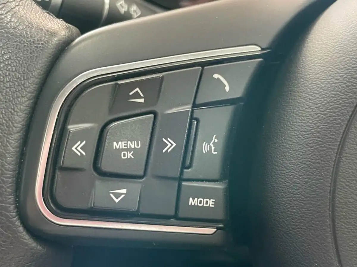 2019-jaguar-e-pace-20-i4d-150ps-big-33