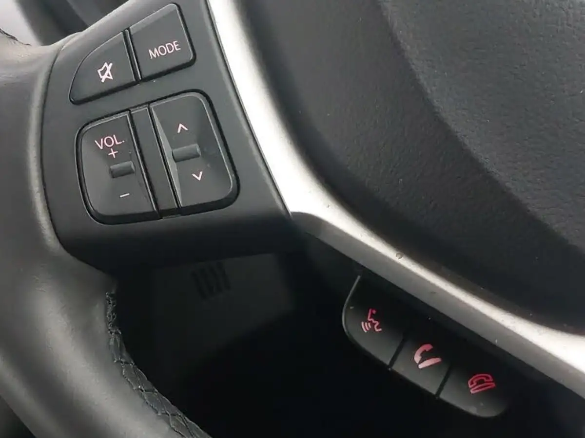 2024-suzuki-s-cross-14-boosterjet-motion-big-13