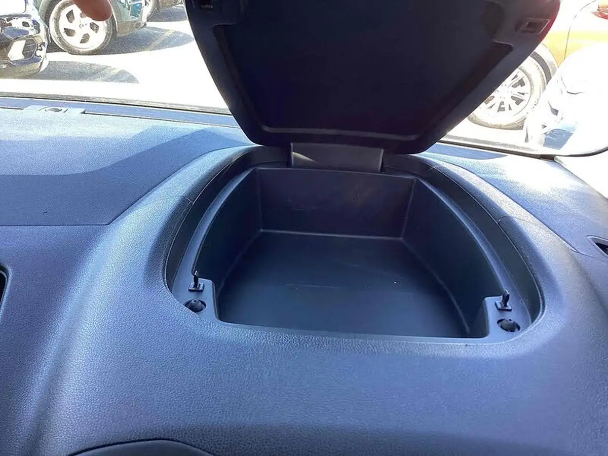 2021-vauxhall-combo-life-12i-edition-big-35