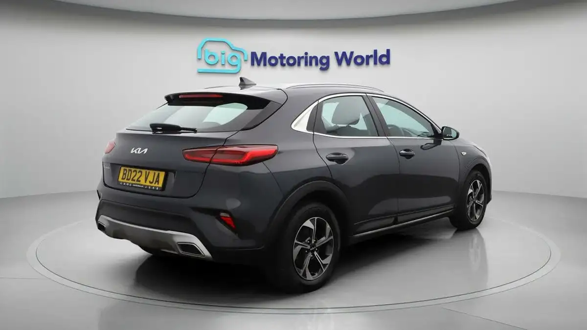 2022-kia-xceed-10-t-gdi-2-big-7