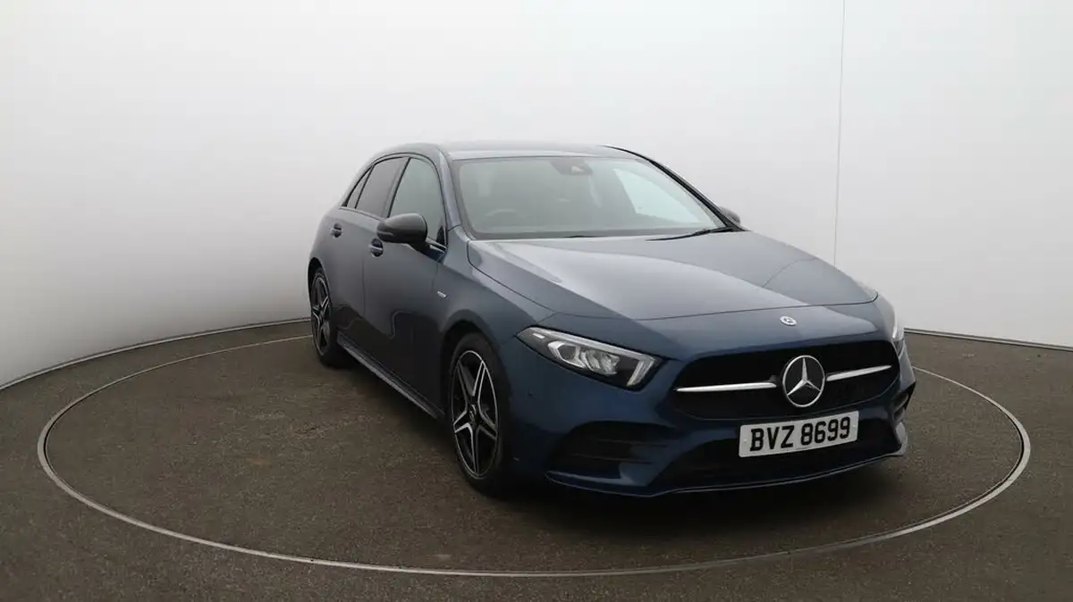 2022-mercedes-benz-a-class-13-a200-amg-line-edition-executive-hatchback-5d-big-41