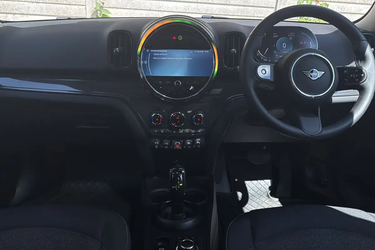 2023-mini-countryman-15-cooper-classic-premium-big-8