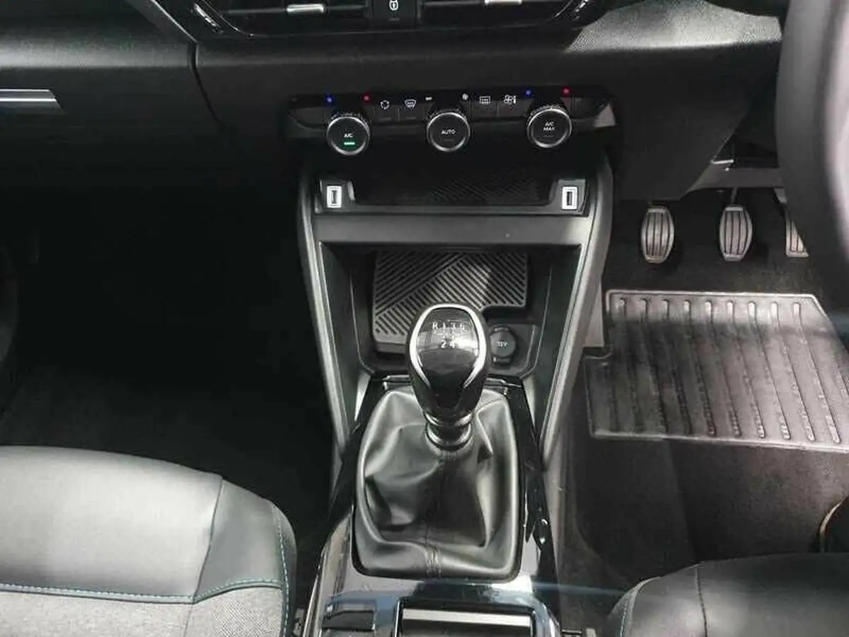 2022-citroen-c4-12-puretech-sense-plus-big-19
