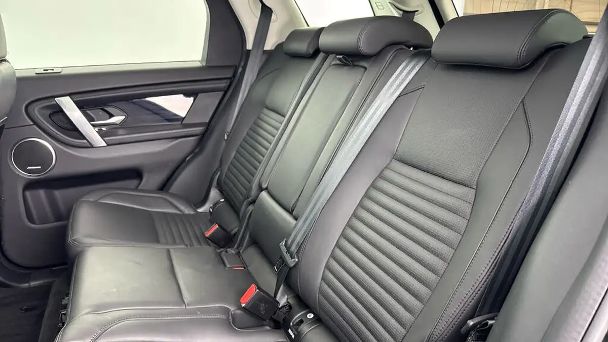 2019-land-rover-discovery-sport-20-d180-hse-big-13