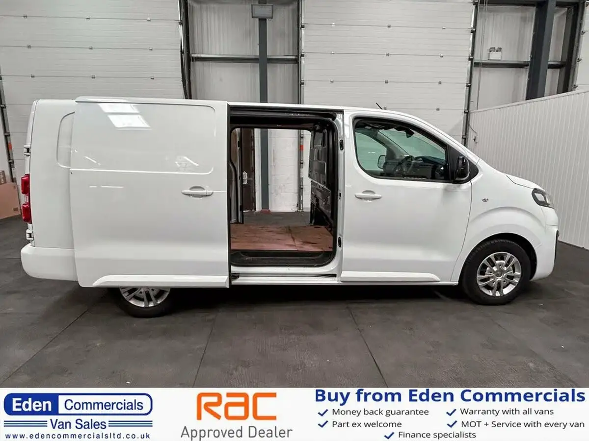 2022-vauxhall-vivaro-15td-2900-l2h1-sportive-big-10