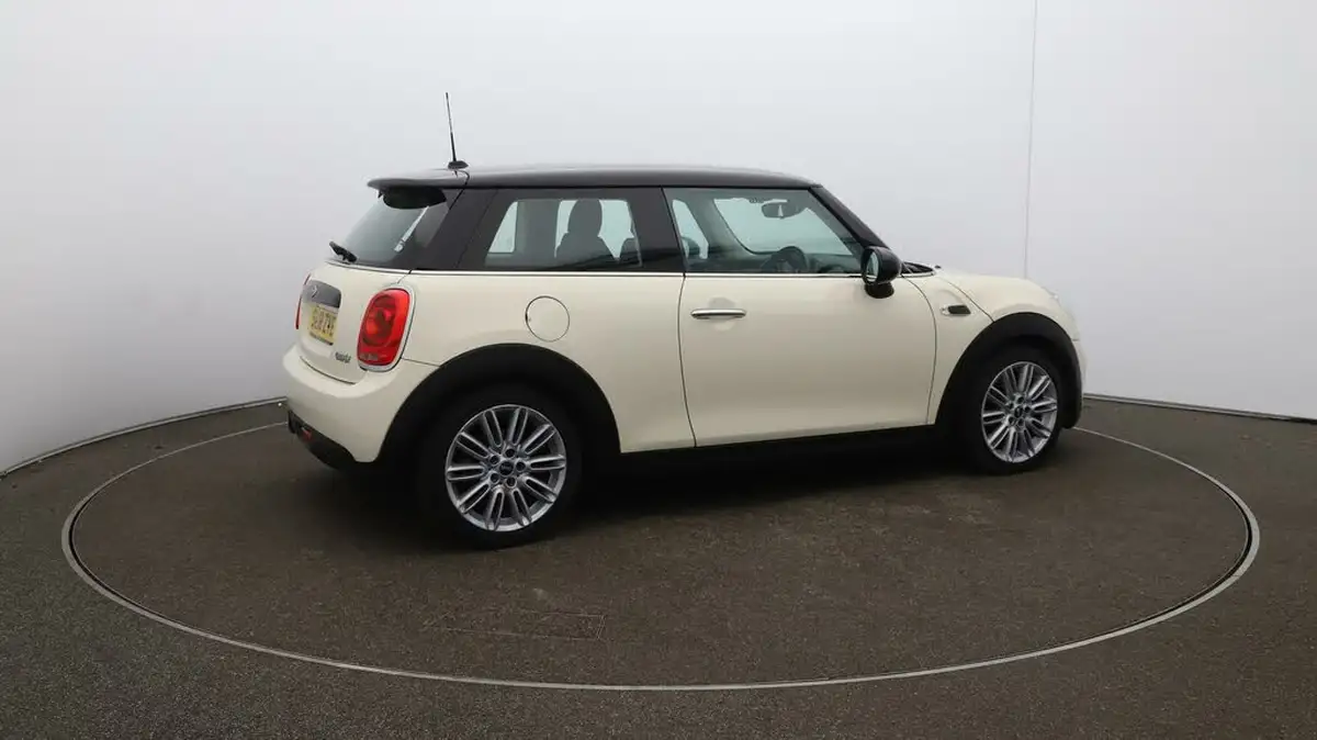 2018-mini-cooper-15-cooper-series-ii-ss-hatchback-3d-big-48
