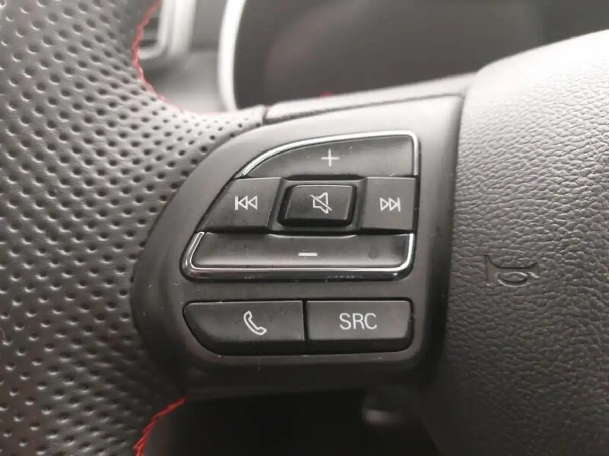 2024-mg-zs-suv-10t-gdi-exclusive-auto-big-11