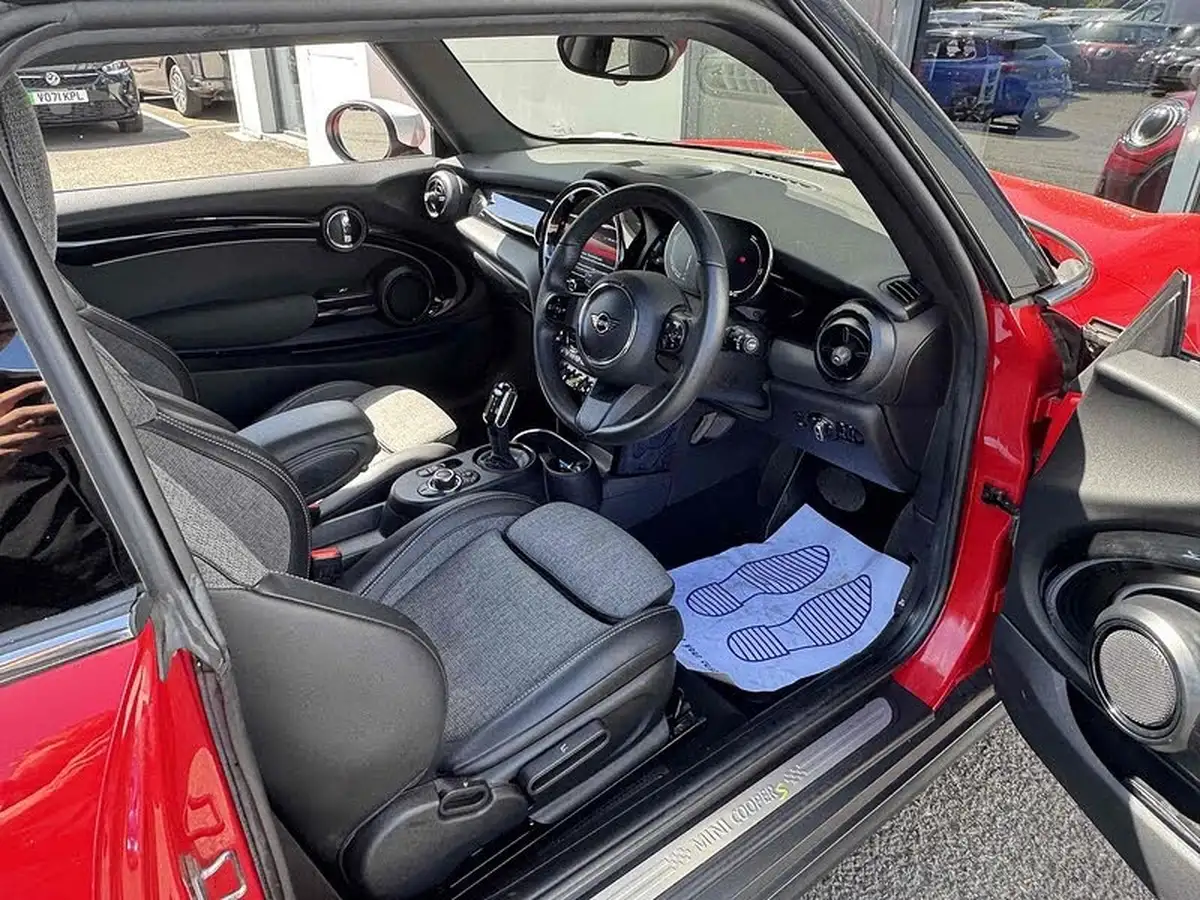 2022-mini-cooper-e-cooper-s-2-big-20