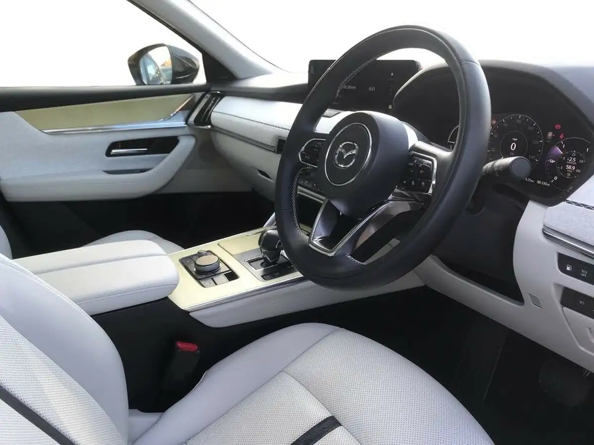 2025-mazda-cx-80-25-e-skyactiv-takumi-plus-conveniencedriver-assistancepan-sunroof-big-14