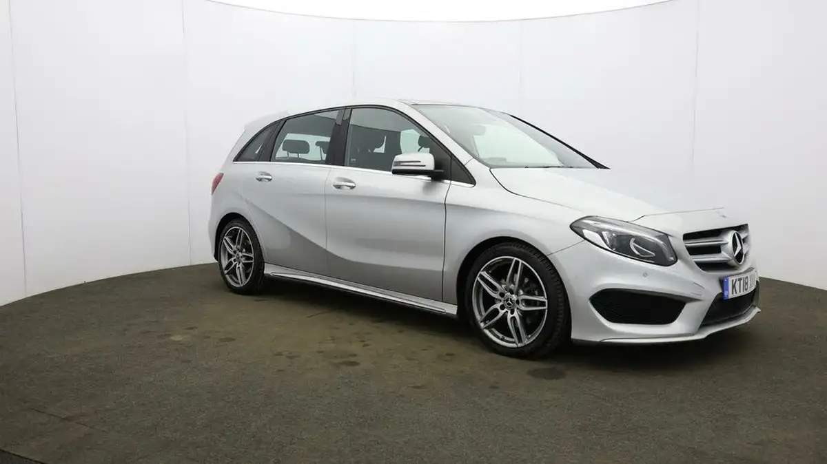 2018-mercedes-benz-b-class-16-b200-amg-line-156ps-premium-plusss-7g-dct-big-46