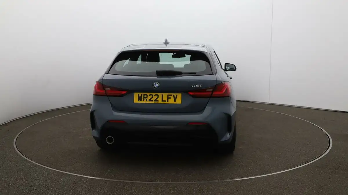 2022-bmw-1-series-15-118i-m-sport-lcp-big-57