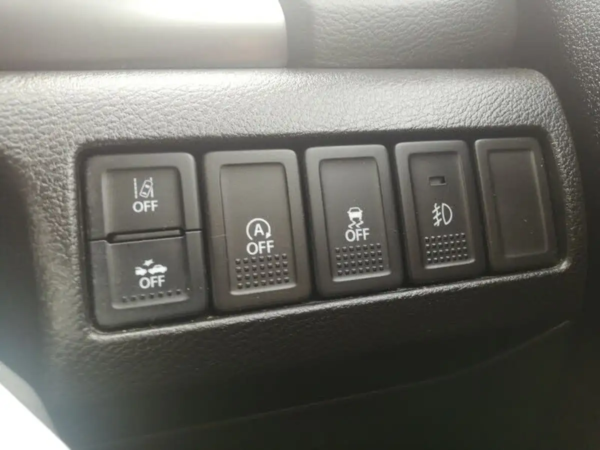 2022-suzuki-vitara-14-boosterjet-sz-t-big-17