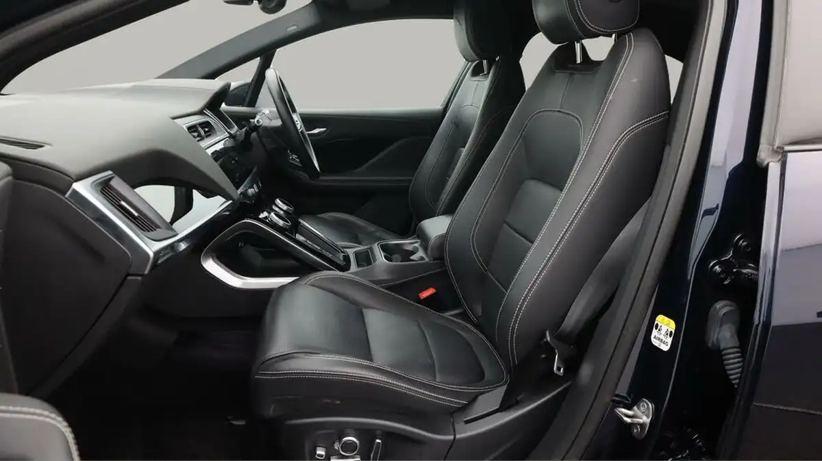 2022-jaguar-i-pace-ev400-hse-black-big-14