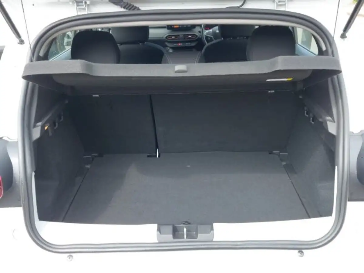 2023-dacia-sandero-stepway-10-tce-expression-90bhp-big-7